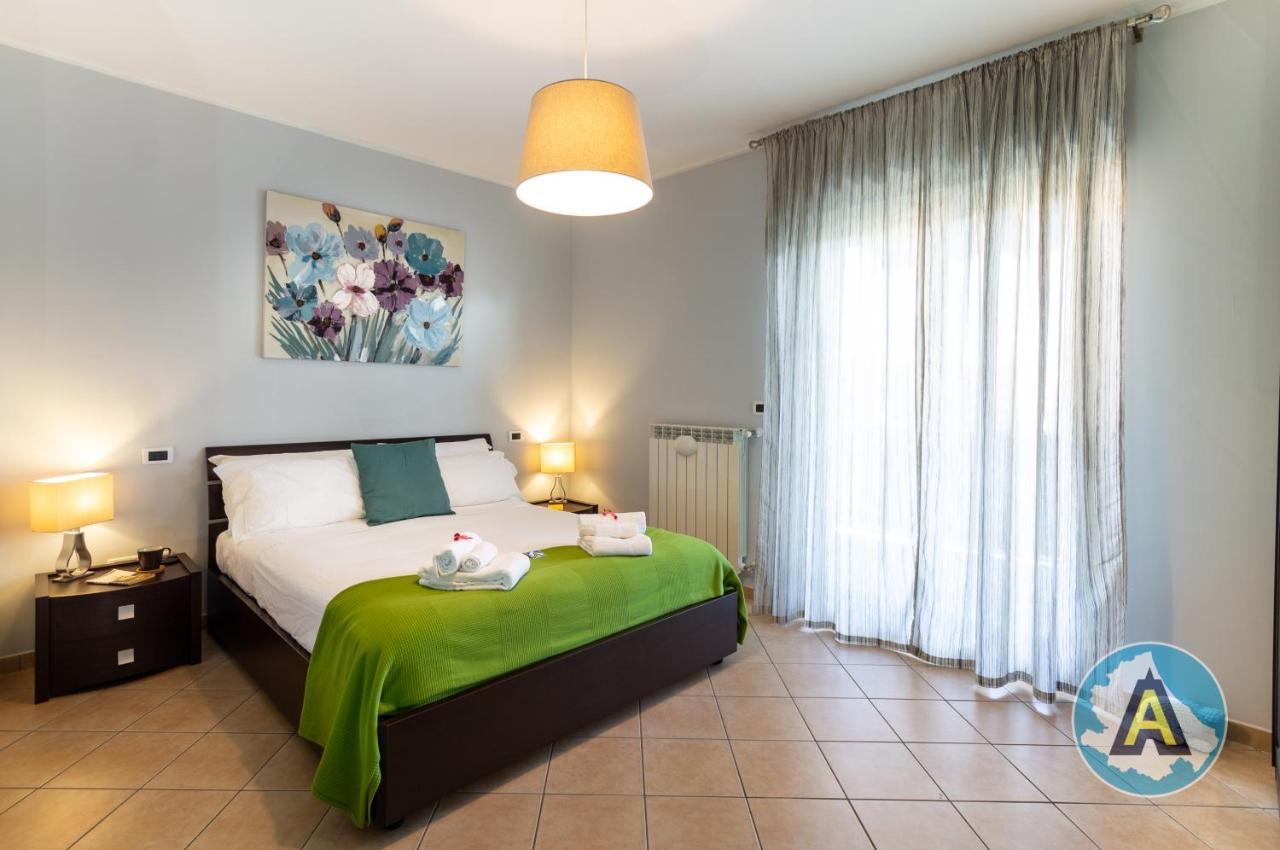 Intero A 56a Apartment